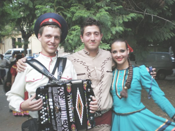Raices2